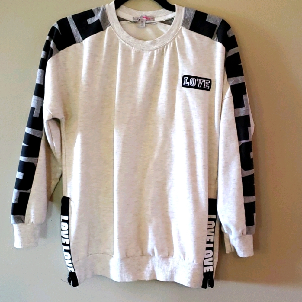 Clearance - Inspired hearts sweatshirt